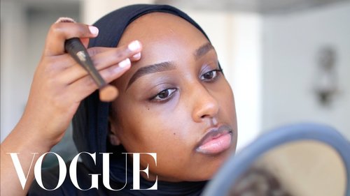 Aysha Abdul's Everyday Travel Makeup for Flawless Skin + Brows | Beauty Secrets | Vogue - YouTube