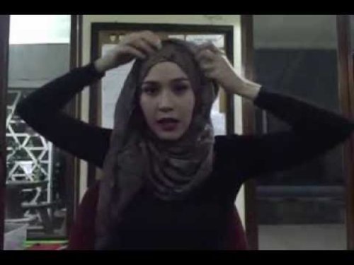 Hijab Tutorial -  Cara Memakai Jilbab Pashmina #2 By Zaskia Adya Mecca (Full) - YouTube #HijabTutorialZaskiaAdyaMecca