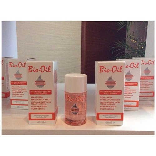Say good bye to stretch mark and scar! And say Hello to Bio Oil for happy skin! #biooil #bblogger #launching #blogger #beautyblogger #fdbeauty #clozetteid #bio_oilid