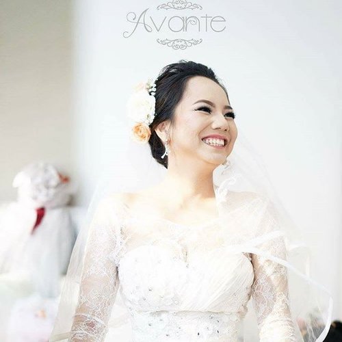 It's my pleasure to help beautifying you on your very special day... very happy seeing happy and beautiful bride.

Soft makeup for Ruth's holy matrimony

HMUA by me

Contact me or directly email to info[at]avante-studio.com for any inquiries.

#makeup #mua #makeupwedding #weddingmakeup #thebridestory #weddingku #weddingvendor #makeupartist #jakartamua #muajakarta #muabekasi #makeupartistbekasi #grandgalaxycity #softmakeup #natualmakeup #clozetteid #clozettebeauty #clozette
#wedding #weddinggown #gown #makeupbymuktilim #like4like