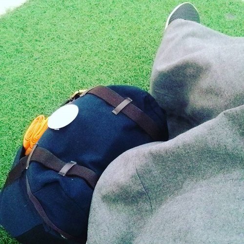 Ransel - sepatu teplek - Rok
Mari berangkat.. #travelling #travellinginstyle #backpack #flatshoes #skirt #ClozetteID @clozetteid #latepost #buyutravelling