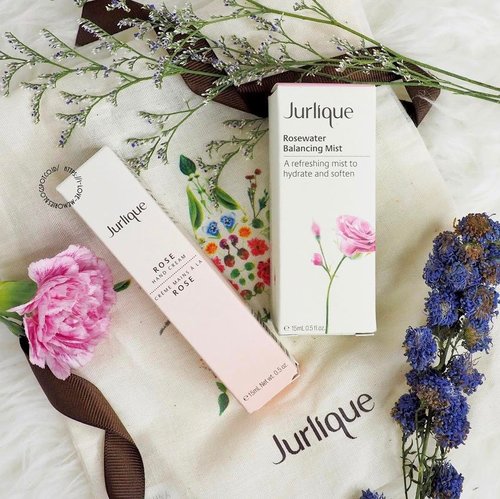 Just post about my first @jurliqueidn product ive ever own.. .
.
.
Super excited, produk ini aku dapatkan pas menang giveaway beberapa waktu lalu.. Craving about this brand for a loong time dan akhirnya bisa juga coba produk ini.. Long story, visit my blog here http://bit.ly/2q136cC .
.
Will review it soon after im using it yaa.. so stay tuned 💖💖💖💖💖💖 Thank you Jurlique Indonesia..
.
.
Tell me what is your favorite product from Jurlique?? .
.
.
#beautynesiamember #beautyblogger #Indonesianfemalebloggers #beautyjunkie #makeupjunkie #indobeautygram #indonesianblogger #indonesianfashionblogger #indonesianyoutuber #beautyenthusiast #beautybloggerindonesia #youtubers #youtubersindonesia #indobeautyblogger #clozetteid #fashiongram #beautyinfluencer #뷰티 #뷰티스타그램 #유튜브 #블로그 #블로거 #스타일 #샐카 #샐피 #패션스타그램 #jurlique