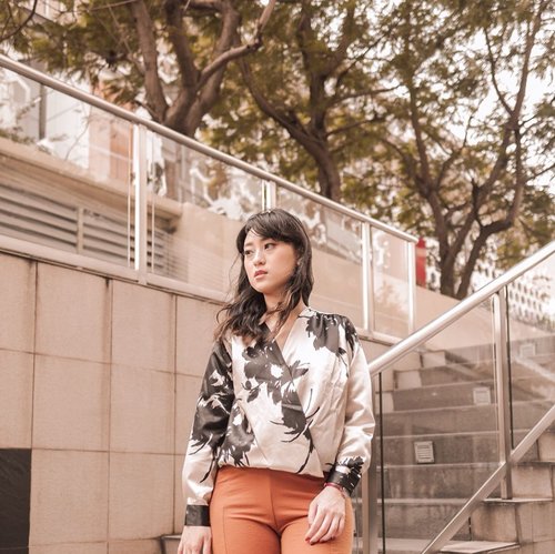 forgot to Welcoming February the month of love.. lets make this month more cheerful and of course grateful.. .
.
Happy saturday guys.. .
.
.
.
.
.
.
.
#clozetteid #ootd #outfit #스트릿룩 #fashionindonesia #스트릿패션 #hisafudressup #lookbookindonesia #streetstyle #stylebook #february