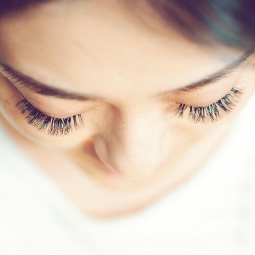 Because lashes make everything better .. Get yours at @two.cents ......#lashes #lashextensions #beautiful