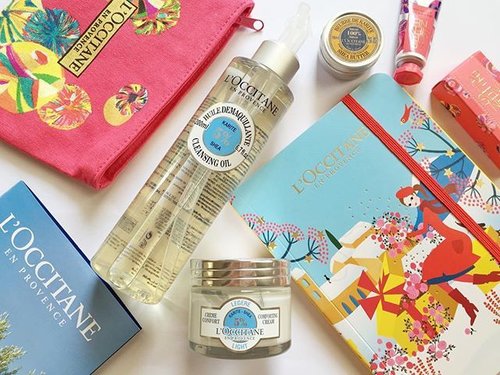 Small haul from loccitane.co.id 🌸 so tempted to try the #SheaButter collection with its natural ingredients,Organic Shea Butter, Cleansing Oil and Light Comforting Cream.Hope it will work great on me as well❣Got a bunch of freebies as gift with minimum purchase.#loccitane #CharlotteGastaut #skincare #clozetteid #clozette #clozettedaily #fdbeauty #femaledailynetwork