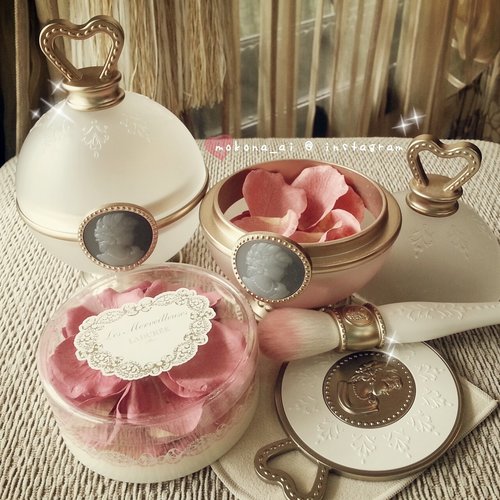 Face Color Rose set & Hand mirror