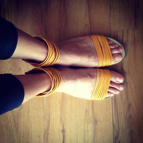 Yellow! Yoo hoo! I love you! C'mon join the joyride 
#OOTD #clozetteID #footstagram #pedicure