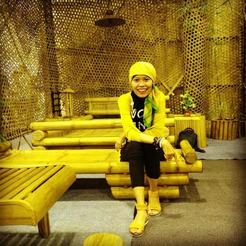 Yellow! Is it me you're looking for? 
#JPW2016 #instamoments #OOTD #clozetteID #interiordesign #bamboo #instadecoration #interiordesign