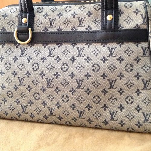 #louisvuitton #lv #bag #style #fashion #purse #iphonesia #iphoneasia