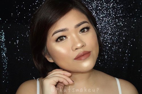 Here's my daily go-to makeup look. Yess I always wear medium to full cover foundation for my daily basis. Put a lil bit of bronzer, blush and a lot of highlighter coz why not? Lol. I also put my favorite natural lashes, and play with lipstick. I could bring 3-4 lipstick in my purse in case I wanna change the color during the day ☺️ btw it only takes less than 10mins to achieve this look. This is my submission for #CatriceIdCompetition #CatriceIdXIBV @indobeautygram @catrice.cosmetics