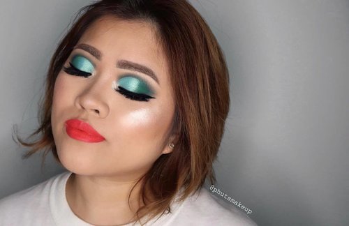 PRODUCT USED .
.
FACE
@maybelline Fit Me foundation #mnyitlook
@tartecosmetics Shape Tape Concealer #tarteskin .
.
EYES
@morphebrushes x @jaclynhill palette #MorpheXJaclynHill
Eyeliner @maybelline Eyestudio Hypersharp Wing Liner #maybellineindonesia
.
.
CHEEKS
@nars Liquid Blush *Orgasm 
@ofracosmetics #OFRAXNikkieTutorials 
@marcbeauty O! Mega Bronze Coconut Perfect Tan #marcjacobsbeauty #coconutglow
.
.
.
LIPS
@limecrimemakeup True Love
.
.
Lashes @lashylicious *Lustylicious #lashylicious
Lens @cosmodesg Mini Pony *Gray