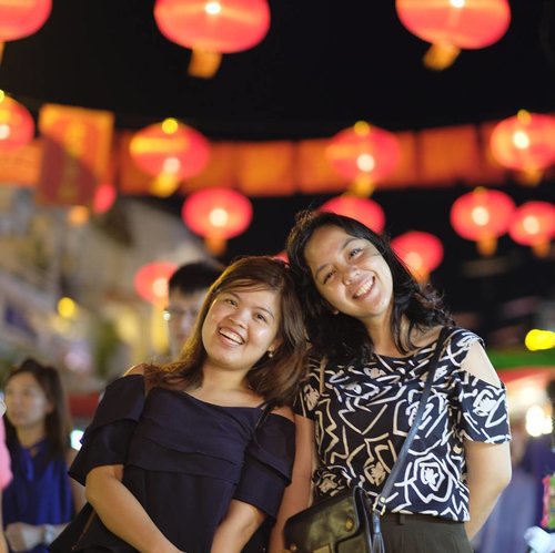 Finally blogged about our very first trip with just the two of us against the world! #toomuch 😂

Now missing this super silly girl and our late night talks 😥

Let's do our best till we meet again in my most favorite month of the year 😈

#clozetteid #travel #utotiatravel #tiaroundtheworld #malacca #malaysia #selfportrait #bestoftheday #potd #photooftheday #jonkerwalk #bff #holidaytime #travelblogger #budgettravel #backpacking #girlswhotravel #like4like #follow4follow #followme #likeforlike #bestfriends