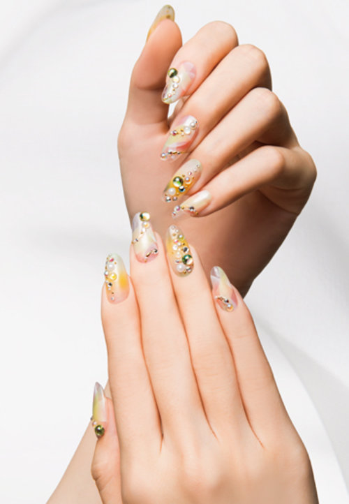 nail art trend for 2015 from Japan :D