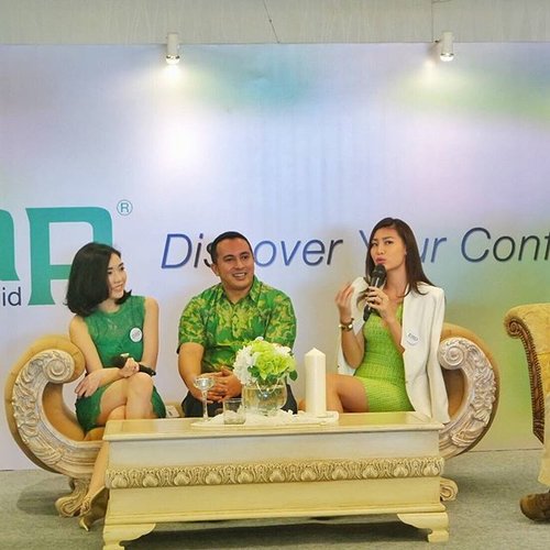 Now at @zapcoid new clinic opening at @oriahoteljkt 
Pretty @patriciagouw is talking about her experience in modelling together with @gisel_la and CEO of ZAP; Fadly Sahab.

Glad to have ZAP nearby!

#DiscoverYourConfidence #beauty #clinic #zap #zapcoid #launching #beautybloggerid #clozetteid 
#오늘 #인스타그램 #팔로우 #맞팔해요 #맞팔 #셀카스타그램 #셀피스타그램 #셀카 #셀피 #2016년 #뷰티 #뷰티스타그램 #뷰티블로거 #블로거