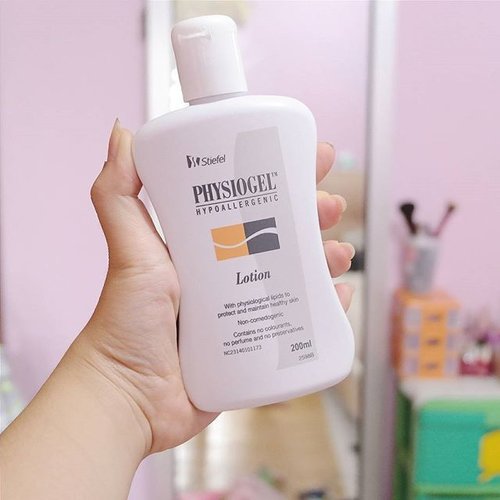 Finally found Physiogel lotion to nourish my skin and prevent dryness.

Let's see how it will treat my skin. Review coming soon! #MyDrySensitiveSkin 
#clozetteid