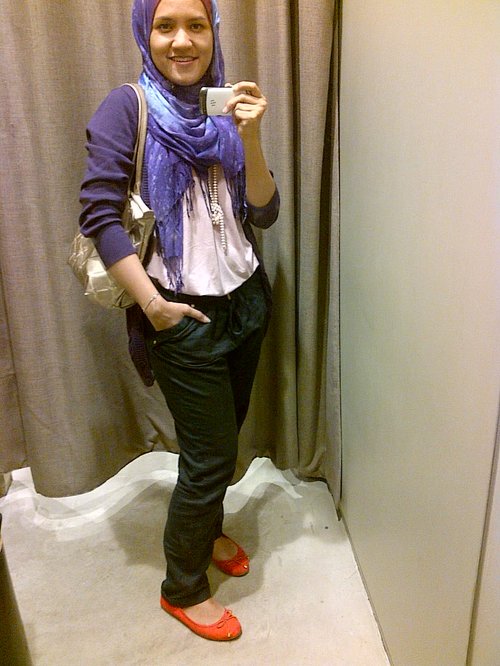 I always love to take a photo at fitting room :D