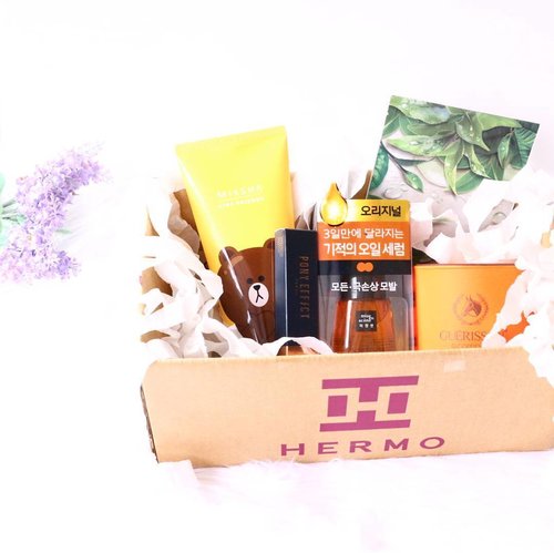 Yeay another haul.

Kali ini beauty box dari @hermoid

Thankyou 😘😘 Penasaran dapet apa aja? Comming soon at www.impiccha.com

#hermoid #hermoidwearecoming #clozettexhermoid @hermoid @clozetteid #hermobox #clozetteid #makeup #skincare #koreanhaul #partnerships #blog #impiccha #piccha #beautyblogger