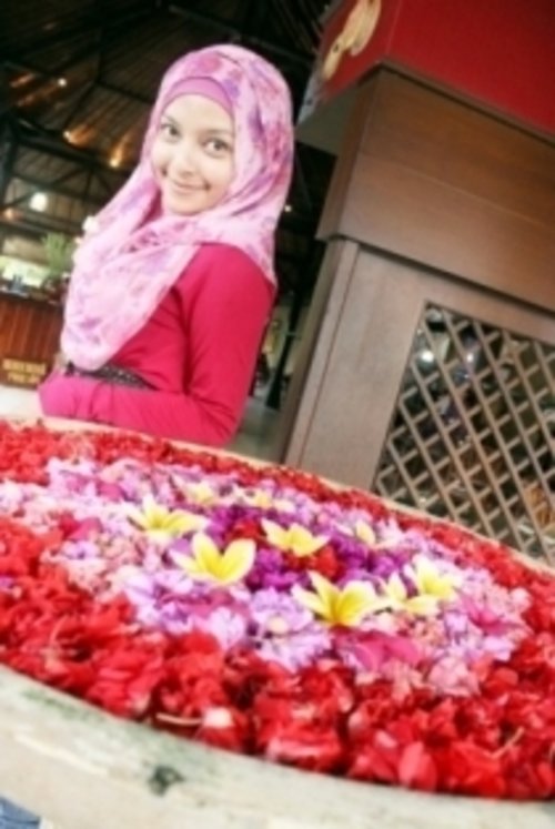 flowery love #ClozetteID #ColorfulHijab