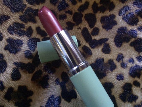 Clinique Long Last Lipstick in All Heart
Truly long last and so wearable! 