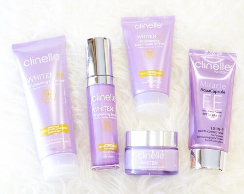 New review on blog!
@clinelleid Whiten Up Brightening series review is up!

Sering banget orang nanyain atau bahas produk whitening skincare tapi banyak yang kandungannya aneh2. Duh, jangan deh.. Cari yang aman aja seperti seri Clinelle ini dengan Ekstrak Japanese Purple Rice, Vitamin C dan Ekstrak Bunga Daisy.

Favoritku cleanser, serum dan EE creamnya. They work really well on me. Which one is your fave?

#clinelle #clinellewhitenup #beauty #blogger #review #blogreview #beautyreview #beautybloggerid #clozetteid #jclianiblog #jclianixclinelle