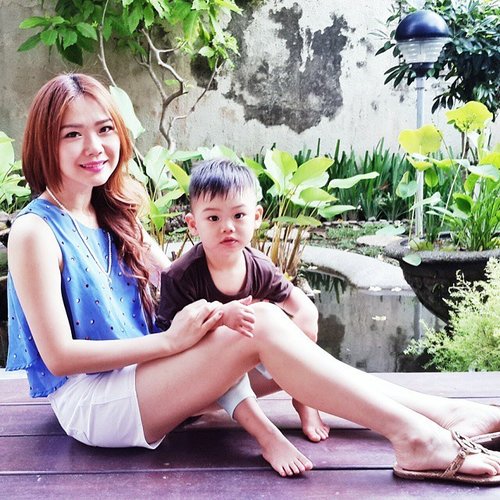 Son, you'll outgrow my lap, but never my heart 💕💖I'm wearing this lovely blue crop top from @zara_signature_house 🌼 #OOTD #POTD #son #mommy #family #portrait #ootdindo #Bali #like #love #tagsforlikes #weheartit #tumblr #femaledaily #mommiesdaily #clozetteid