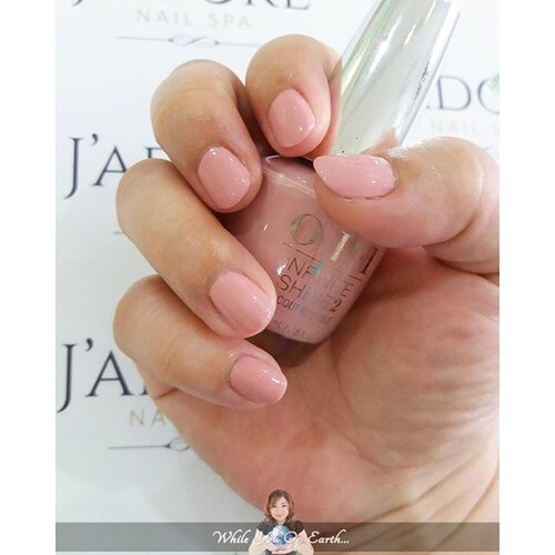 My lovely pinks from @jadorenailspa 
#nailpolish #opi #Beautyblogger #jadorenailspa #clozetteid
