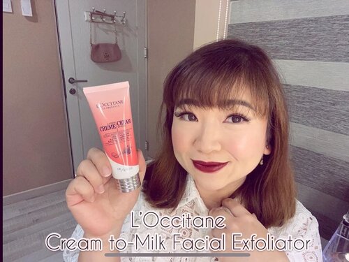 @loccitane Cream to Milk Facial Exfoliator ini adalah produk yang membantu regenerasi kulit. 

Teksturnya seperti lotion dengan butiran scrub halus yang nyaman digunakan seminggu sekali atau dua kali dalam sebulan untuk kulit kering dan sensitif. 

Review lengkap ada di:

https://youtu.be/MXTM4Vttuhk

Membantu memudarkan bekas jerawat, scar, dan help promoting even skin tone saat digunakan dengan rutin dan skincare yang tepat. 

@loccitane_id #loccitane #scrub #cleanskin #moistskin #beauty #instabeauty #igbeauty #igers #igdaily #clozetteid #review #beautyreview #bvloggerid #beautyvlogger #beautyvloggerindonesia #hello #skincarereview