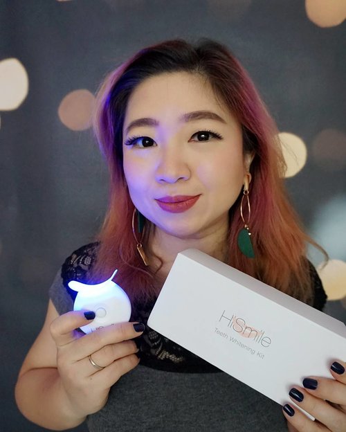 Nowadays there's many ways to whiten the teeth, simpler and still effective like the ones in the dental center. @hismileteeth kit comes with gels, mouth tray, and LED Light for 6 days application at the convenience at your own home. One kit is $59.99 USD and deliver worldwide, get yours today 😘#HiSmile #Smile #Teethwhitening @Hismileteeth #motd #ootd #bblogger #blogger #clozetteid #love #smile
