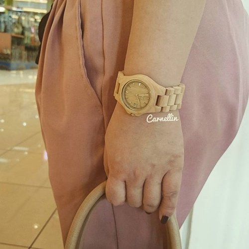 @woodwatches_com Ely In Maple. http://whileyouonearth.blogspot.com/2015/08/jord-wood-watch.html#woodwatches #jordwatch #clozetteid #beautyblogger #fashion #watch #watches #natural
