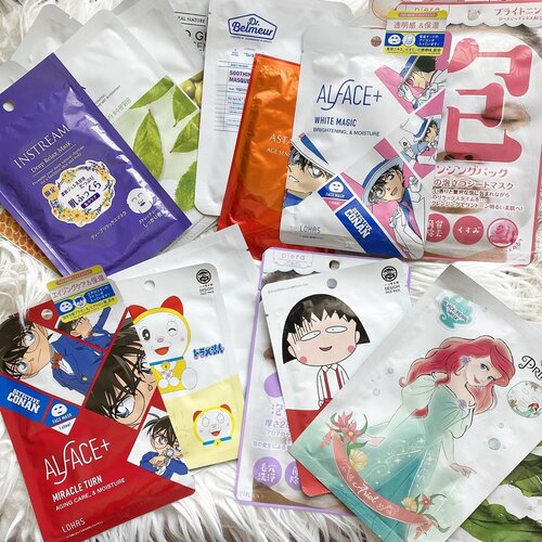 Selama 14 hari ini maskeranlah ya kita dirumah, bak dipingit. 
Kelar-kelar kulit lebih cerah dan berseri. 
#mask #facemask #hello #igdaily #igers #styleinspo #japanbeauty #skincare #clozetteid #beautymask #ariel #chibimarukochan #lavender #carnellinstyle #detectiveconan #anime #beautydaily #igbeauty #dorami