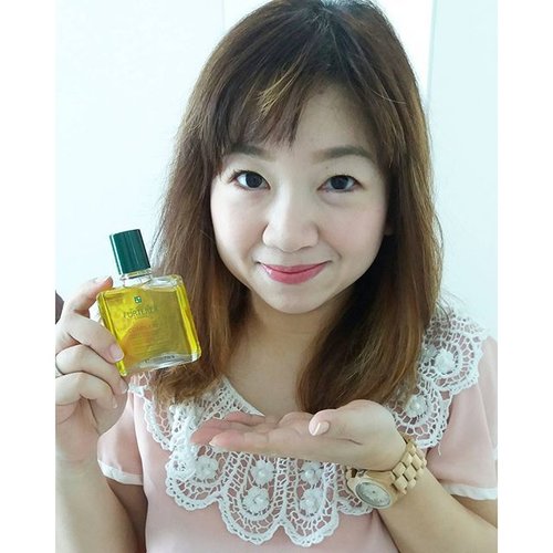 My say on @renefurterer_id Complexe 5 that helps stimulate the scalp and accelerate hair growth.

http://whileyouonearth.blogspot.co.id/2015/10/rene-furterer-complexe-5.html?m=1

#renefurterer #Beautyblogger #clozetteid #scalp #hair #scalpcare #hairgrowth #preshampoo #treatment #lavender #orange #oil