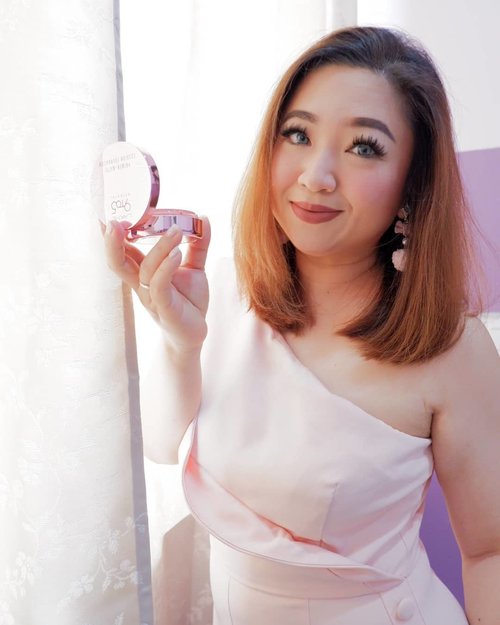 Video terbaru, talking about that Cushion from @lakmemakeup yang katanya High Coverage yet feels so light.Review ada di: https://youtu.be/kXWhzot0SboThank you @lakmeprgirl_________#beauty #carnellinstyle #love #igvideo  #motd #lotd #ootd #photooftheday #photography #lookoftheday #outfit #outfioftheday #outfitinspo #lookbook #style #styleoftheday #ClozetteID#igbeauty  #clozetteIDPOTW #travelwithCarnellin #lakme #BeautyVloggerIndonesia