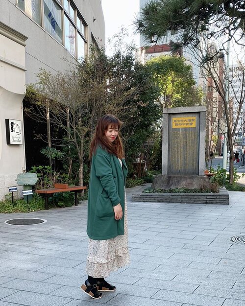 Emang kadang aku malas sisiran orangnya, makanya sekalinya nyisir semua pada pangling 😳🤣 #messyhairdontcare #hello #love #travel #travelphotography #Japan #ginza #clozetteID #dressup #dressoftheday #style #fashion #streetstyle #streetfashion #keepcalm