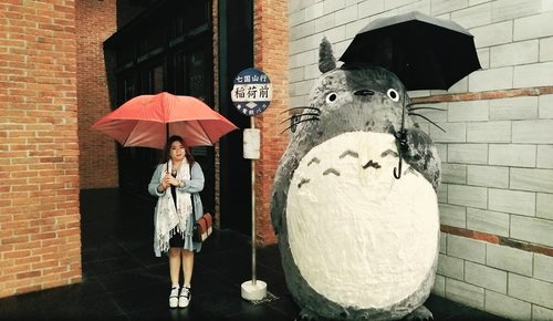 Waiting for our ride. #totoro #gibli #clozetteid #anime #love #experience