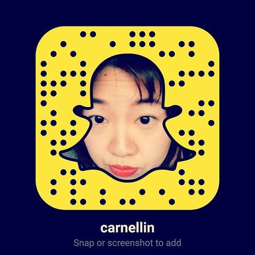 I'm on snapchat: Carnellin 
#snapchat #clozetteid #beautyblogger #addme