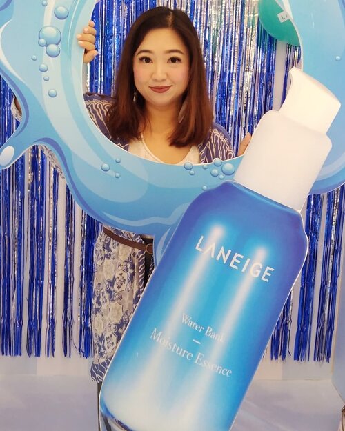 Unleash Your Beauty with @laneigeid is here at @kotakasablanka until 17 of November 2019. Dateng deh, banyak game seru dan kamu bisa dapetin reward setelah melakukan 5 games yang menarik ini 😍#RefillMe2019#BetterWaterWithLaneige#UnleashYourBeauty#UnleashYourBeautyJkt #LaneigeXClozetteID#WaterBankID #LaneigeIndonesia #LayeringCoverCushionID _________#beauty #carnellinstyle #love #shoes  #motd #lotd #ootd #photooftheday #photography #lookoftheday #outfit #outfioftheday #outfitinspo #lookbook #style #styleoftheday #ClozetteID