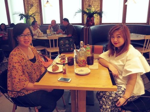 Lunch date with #BFF at @nomzjakarta

#clozetteid #nomz