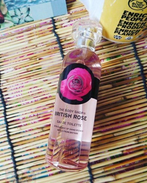 Enjoy the British Rose aroma with @thebodyshopindo 
http://whileyouonearth.blogspot.com/2016/05/the-body-shop-bristish-rose-edt.html

#thebodyshop #ClozetteID #BeautyBlogger #beautybloggerindonesia #review #EDT #fragrance #britishrose #Rose #beauty #beautiful