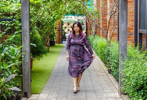 One more day, just one, more, day.______Wearing #nnafashionErica Dress Multi Check______#beauty #carnellinstyle #love #dressoftheday #motd #lotd #ootd #photooftheday #photography #lookoftheday #outfit #outfioftheday #outfitinspo #lookbook #style #styleoftheday #ClozetteID @nna_fashion_official