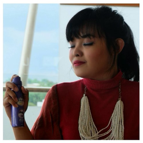 Pagi udah aktivitas, terus lanjut aktivitas sore? Why not?
Tinggal tambahin lipstick red bold aja, play with accesories, and Vitalis Body Spray Sheer London 🤗
..
..
#VitalisBodySpray #VitalisFantasy #clozetteID #clozettedaily #ClozetteIDReview #IndonesianBeautyBlogger #Beautybloggerindonesia #beautybloggerid #GlamorousQueen