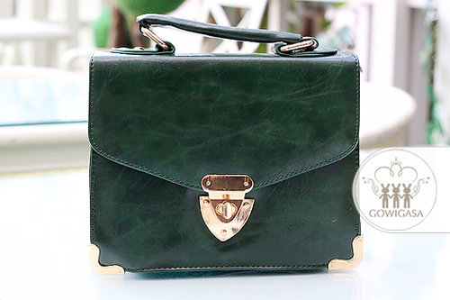 Vintage classic bag in green