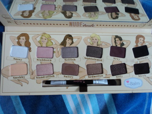 Nude tude the balm helps me to create nude to smokey look, natural to glamorous look, and office to party make up. One pallette is enough for every look. Love it smooth and buttery texture. and wow, it's very pigmented even i don't use primer