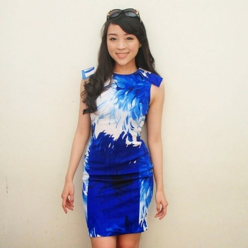New post on my blog..... royal blue dress on me... hope you like it! Thanks @lollyssecret what a nice and bright dress! 
http://theresiajuanita.blogspot.com/2014/07/my-style-diary-blue-is-sea-blue-is-sky.html?m=1

#me #asiangirls #fashion #styles #style #styleoftheday #styleblogger #longhair #chubby #royalblue #bluelover #summerbreeze #sunprincess #jakarta #singapore #guangzhou #femaledaily #fdbeauty #clozette #clozetteid #clozetters #clozetteco #streetstyle