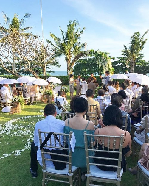Another Bali wedding this week #paulocha #weddingparty #bali #clozetteid #travel #travelling #travelblogger