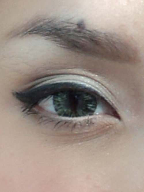 Simple Eye-to-go makeup