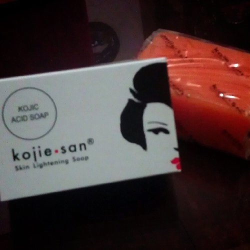 finally got a chance to try this kojiesan.it's very soapy, not gentle on eyes but smells so fresh.will be reviewing the result on my skin next week #clozetteid #makeup