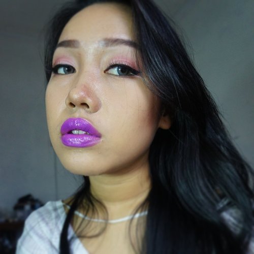 FOTD with,Lips  @lagirlcosmetics Face @drjartEyeshadow @makeoverid💙💙💙💙💙💙💙💙💙💙💙 #fotd  #lotd #eotd #makeup #eyemakeup #lipstick #softlens #lagirl #lagirlcosmetics #makeover #drjart #clozetteid #beauty #beautygram #beautyblogger #bloggerindonesia #makeupjunkie #pinkcolor #pink #eyeshadow #dailygram #face 🙇