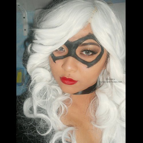 Me as Black Cat! Should i dress up as her as well on halloween party next week? Hmmm..lets see! Hahaha. Oh and with this, i entered #halloweenselfieSG competition to win makeup from @silkygirl_id #silkygirl_id #MOTDSG #winSG #makeup #blackcat #marvel #feliciahardy #halloween #wig #clozetteid