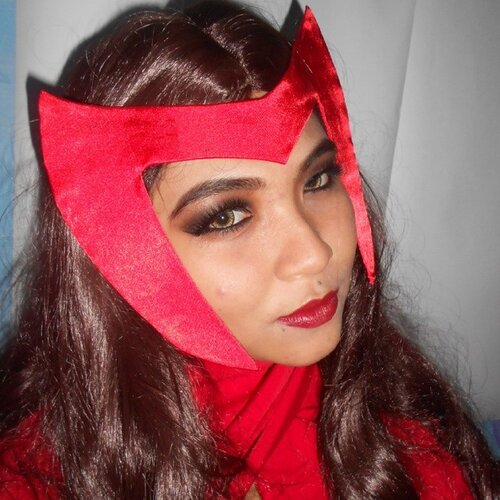 Another picture of my Marvel Scarlet Witch Makeup Look! Check my blog for tutorial! ♡
Product used:
Face: @thebalm Time Balm, @makeoverid Ultra Cover Liquid Matt Foundation 04, Missha Undereye Brightener, @sariayu_mt loose powder, @muacosmetics  bronzer shade 1, @makeoverid face contour kit.

Eyes: Viva Eye Base Gel, @thebalmid nude tude,  @mizzucosmetics pen and gel liner in black, MUA Fashion Gel liner black, Estee Lauder Sumptous Extreme Mascara, @deyekoID premium false eyelash Super Full 136.

Lips: @nyxcosmetics @nyxmakeupid lip liner pencil deep red, @maybelline color show red revival, @maybellineINA color show plum perfect.
#makeup #marvel #scarletwitch #wandamaximoff #avengers #tutorial #blogger #anastasiabeverlyhills #makeupgeek #makeupcrazyhead #makeupfanatic1 #mayamiamakeup #theevanitydiary #themakeupstory #palafoxxiamakeup #labella2029 #clozetteid #vegas_nay #valerievixenart  #makeupglitz #dressyourface #auroramakeup #lvglamduo