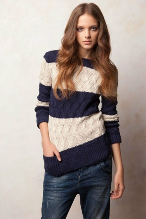 Contrast color striped jumper with knitted diamond check
